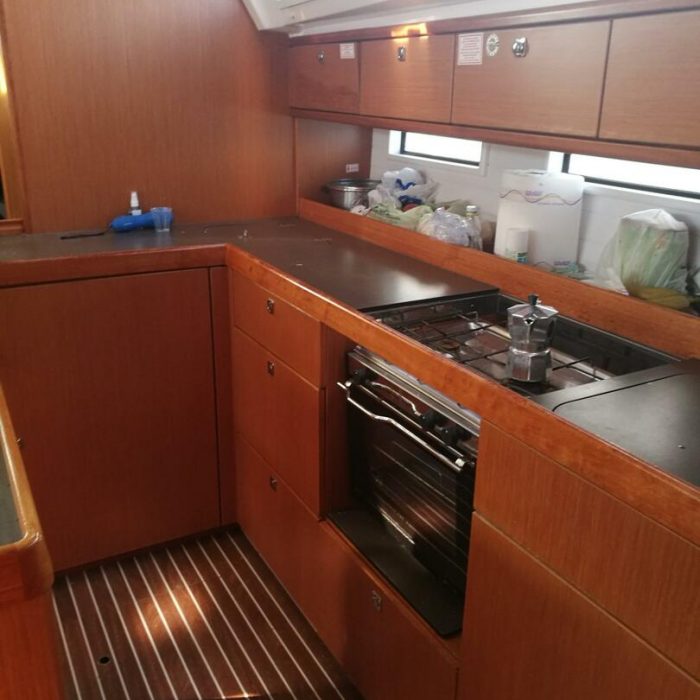 Blue Moon | Bavaria Cruiser 46 photo 4