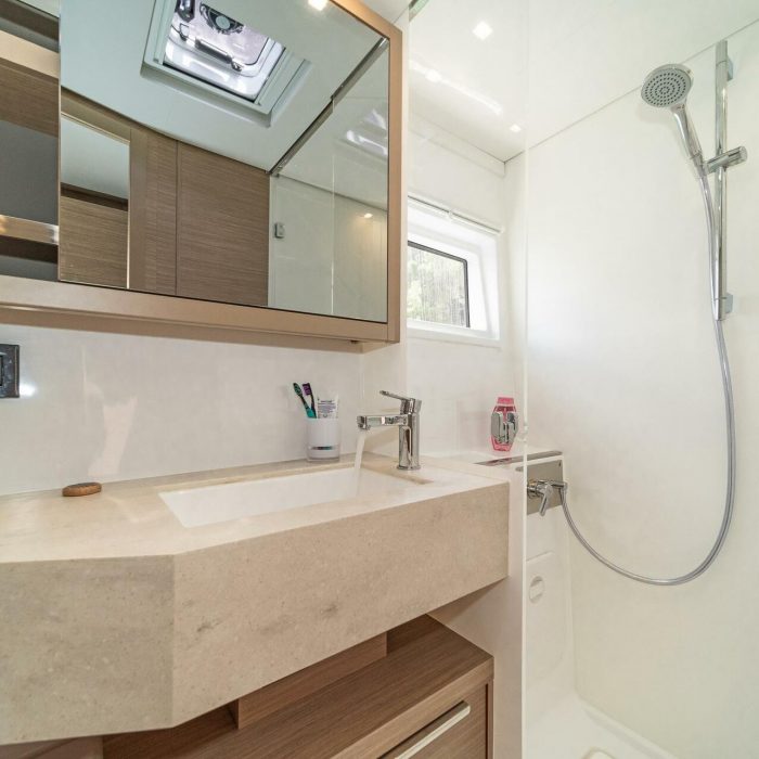 First Care | Lagoon 46 photo 17