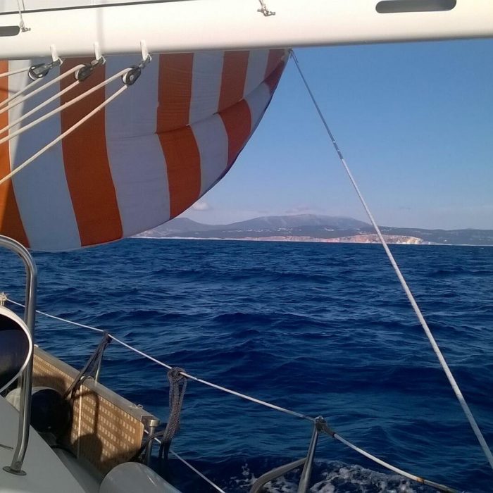 Tetina | Beneteau 50 photo 17