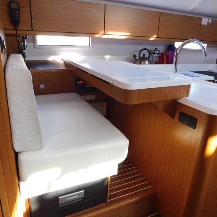 Lina | Bavaria 51 Cruiser photo 9