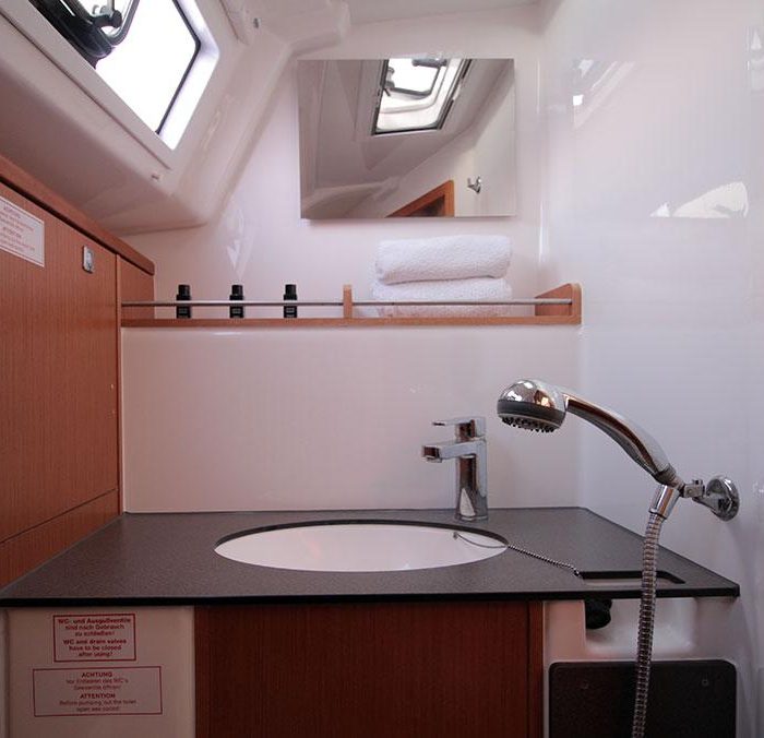 Chilly Lilly | Bavaria Cruiser 37 photo 15