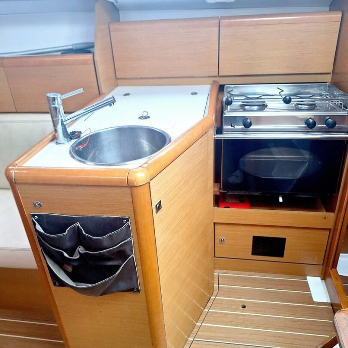Bibidou | Sun Odyssey 30i photo 7