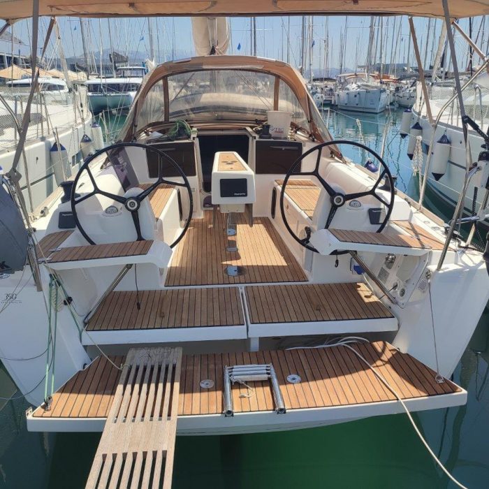 Spinaker | Dufour 350 photo 1