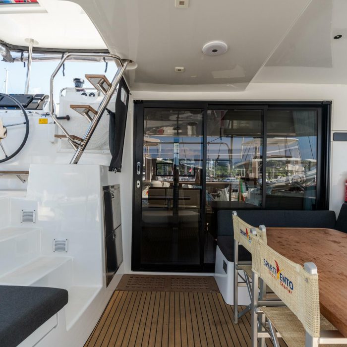 Sirius - Comfort Line | Lagoon 42 photo 10