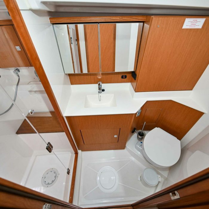 Efix | Bavaria C45 photo 64