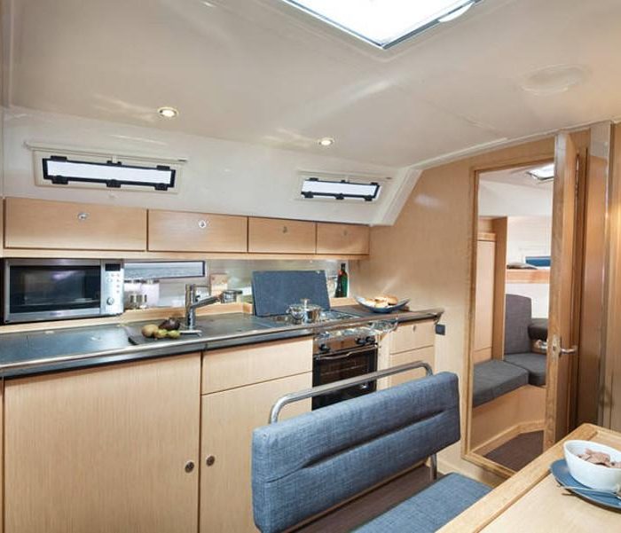 Toskana | Bavaria Cruiser 40 photo 6
