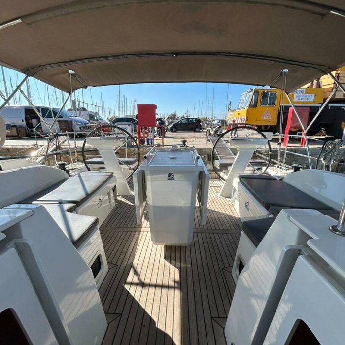 abb4-19 | Oceanis 46.1 photo 4