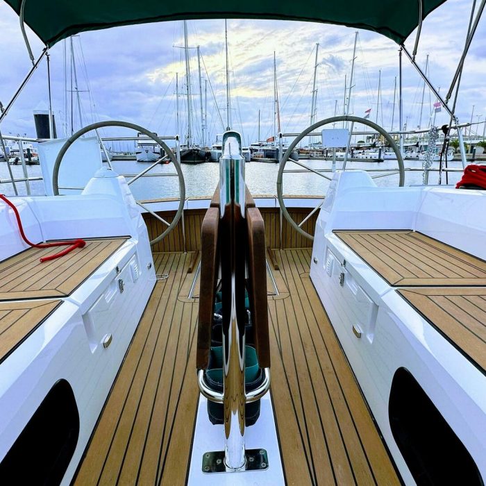 Angelmiles 1 | Maxus 35 photo 4