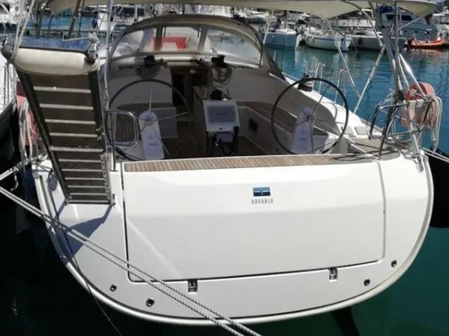 Gin Tonic | Bavaria Cruiser 51 photo 4