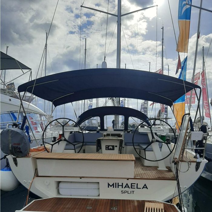Mihaela photo 2