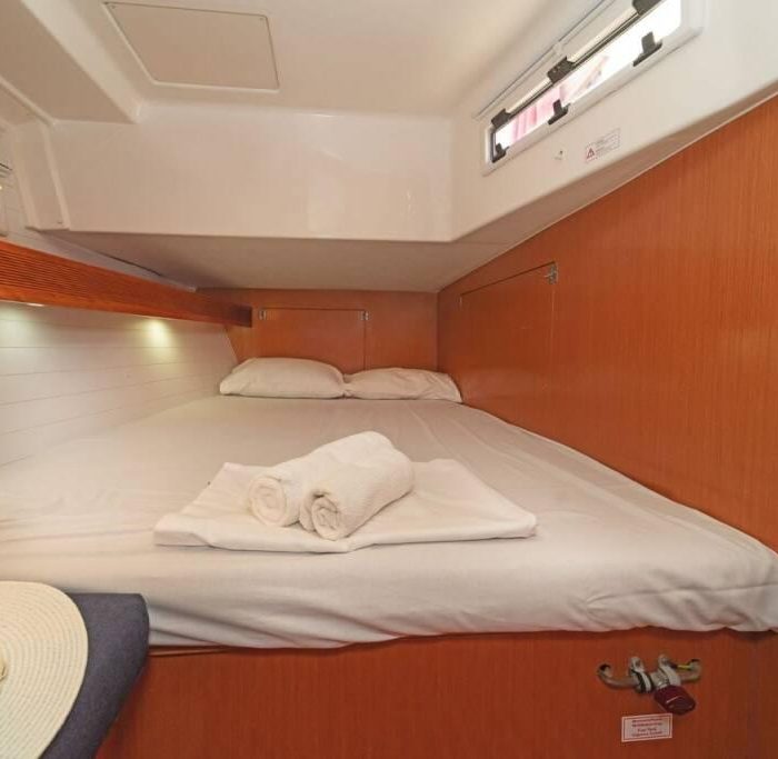 COSTA COSTA | Bavaria Cruiser 45 photo 9