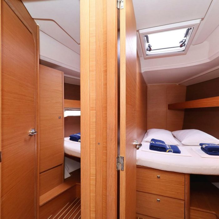 Horido | Dufour 460 GL photo 24