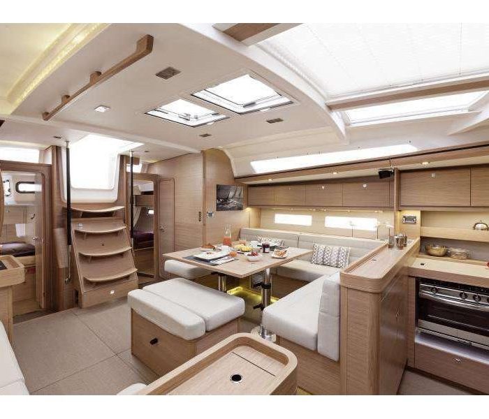 Skylark | Dufour 560 Grand LArge photo 9