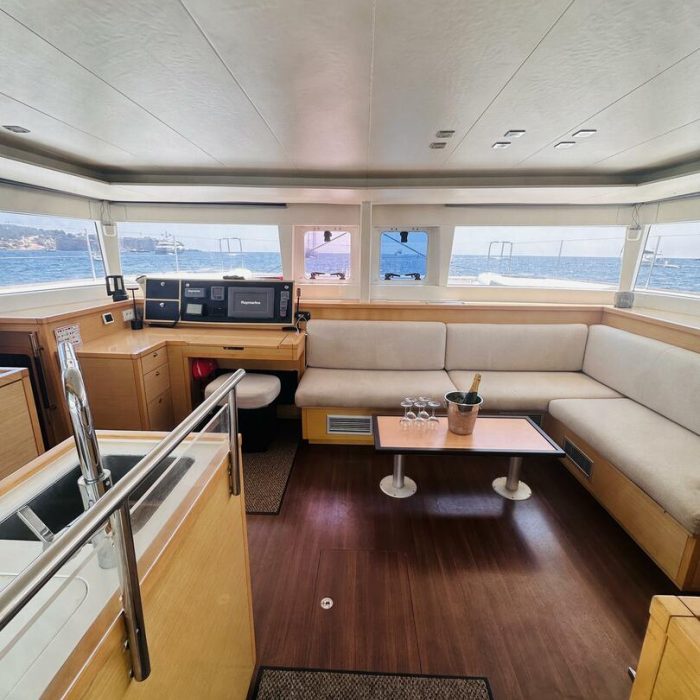 Fornes | Lagoon 450 Fly photo 10