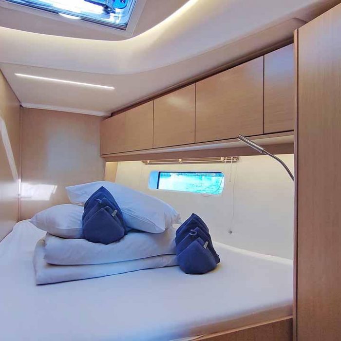 Estinella | Bavaria C46 photo 14
