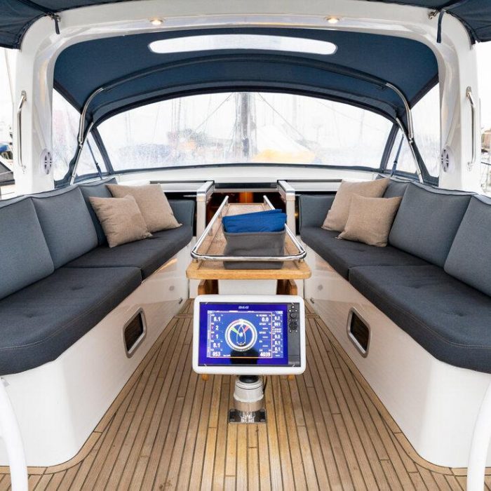 Ultreya | Oceanis 60 - 3 + 1 cab. photo 8