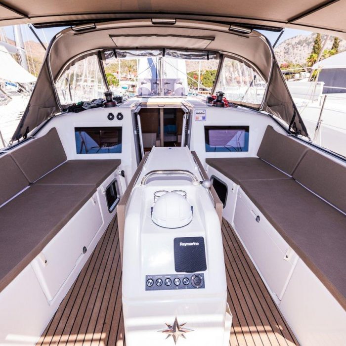 Feel The Magic | Sun Odyssey 410 photo 3