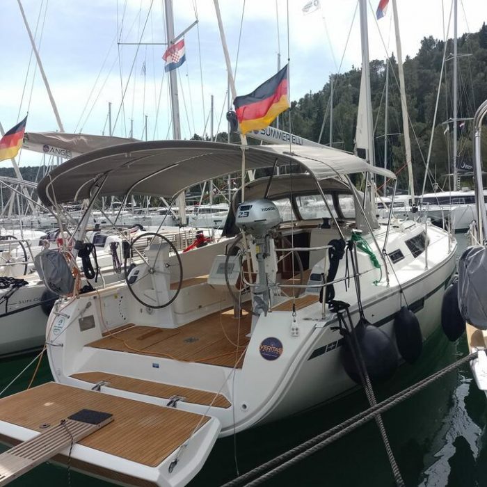 Summer elli | Bavaria Cruiser 41 - 3 cab. photo 4