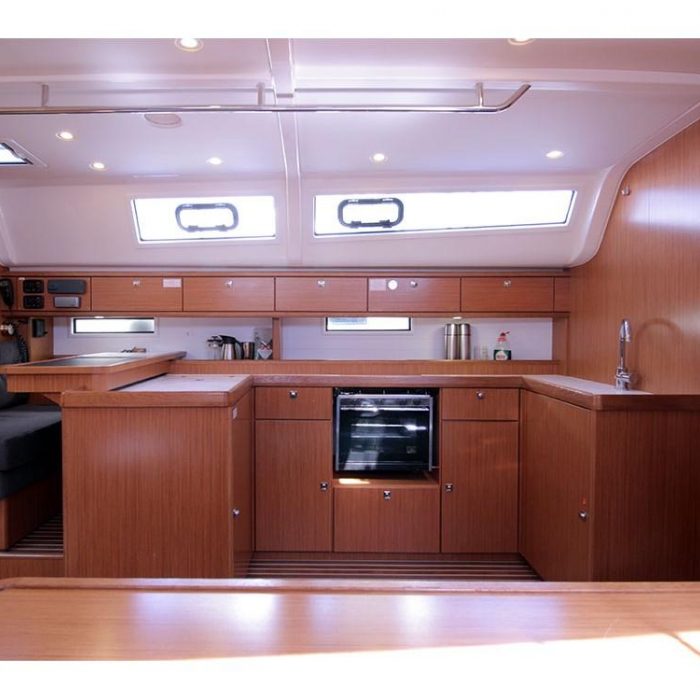 Firewall | Bavaria Cruiser 51 photo 7