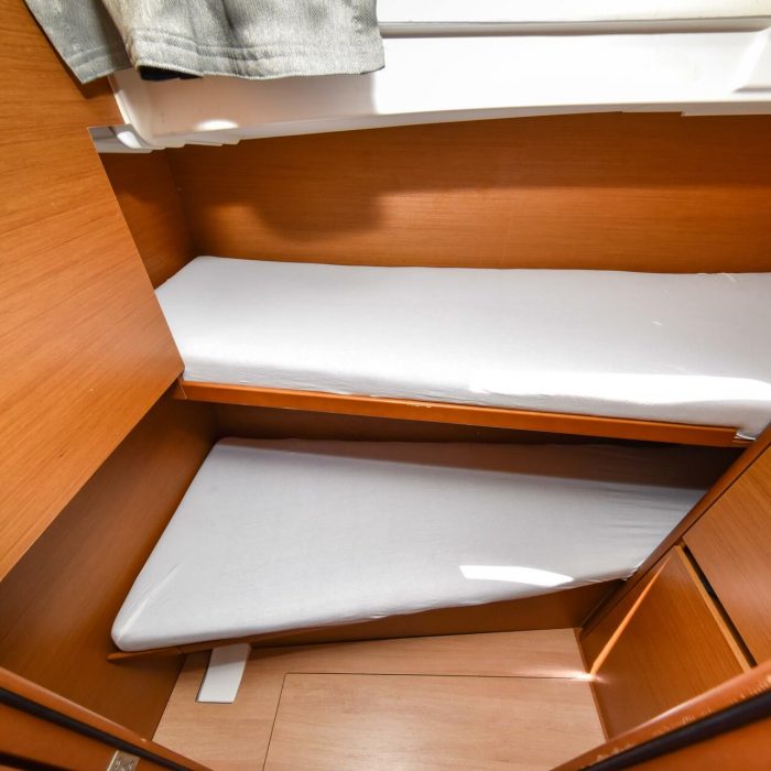 Swannabe | Sun Odyssey 490 photo 35