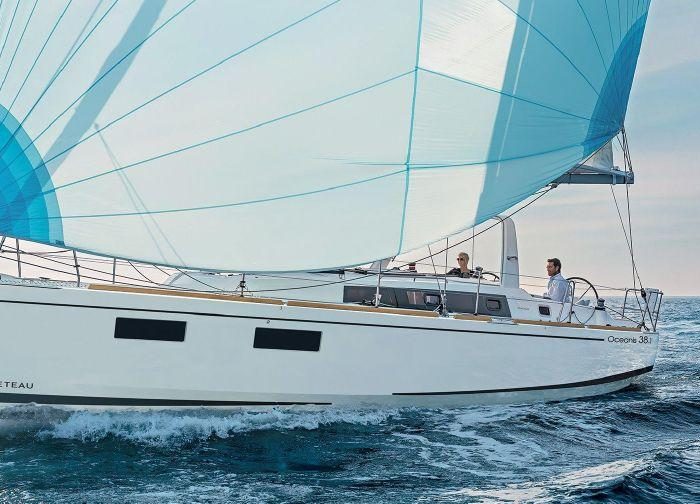 Bohemian Rapsody | Oceanis 38.1 photo 1