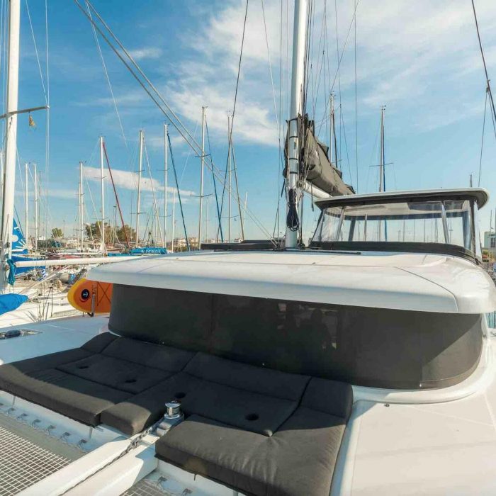 Premium + | Lagoon 42 photo 5