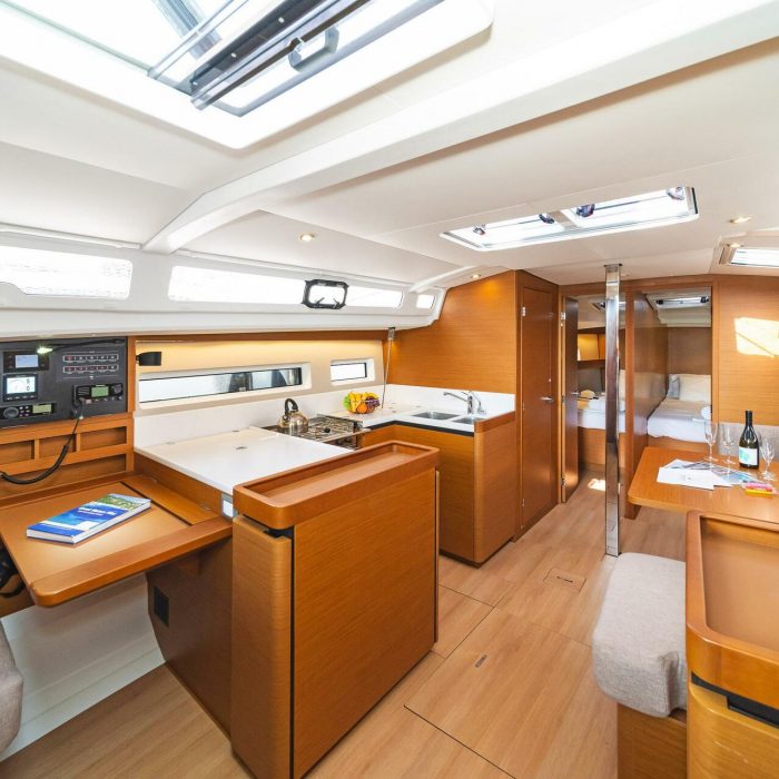 Esperos | Sun Odyssey 440 photo 13