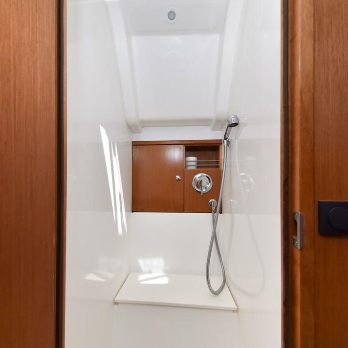 Yolo | Bavaria Cruiser 51 photo 43