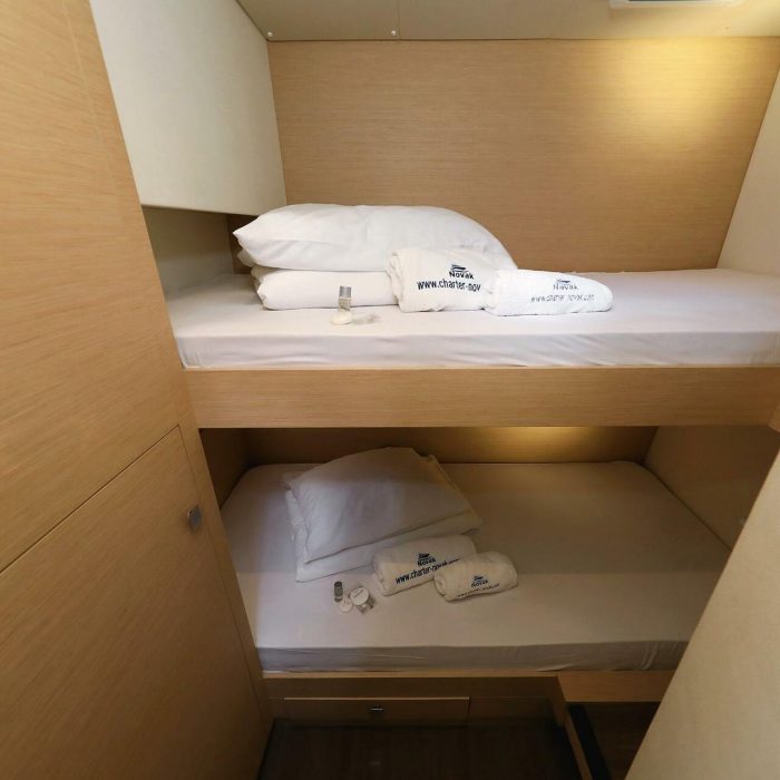 Aquarius | Fountaine Pajot Saona 47 Quintet photo 20
