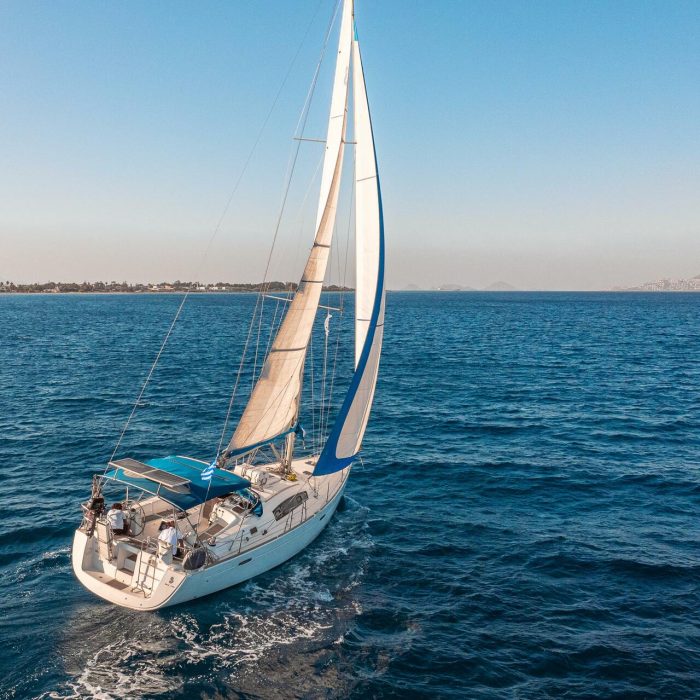 Belamour | Oceanis 43 photo 9