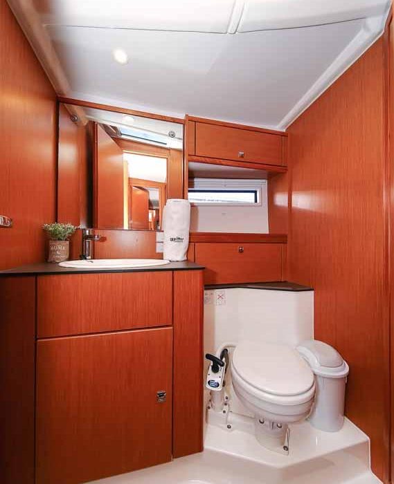 Domo | Bavaria Cruiser 56 photo 23