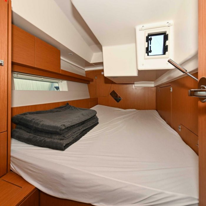 Efix | Bavaria C45 photo 76