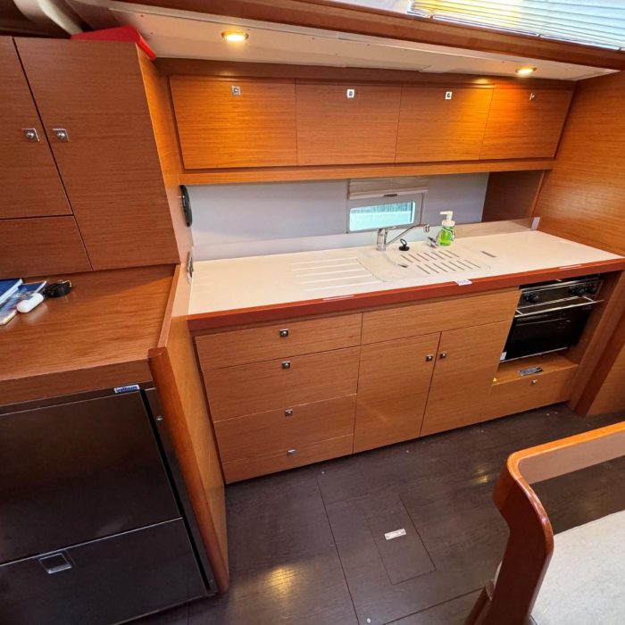 Levan | Dufour 430 photo 25