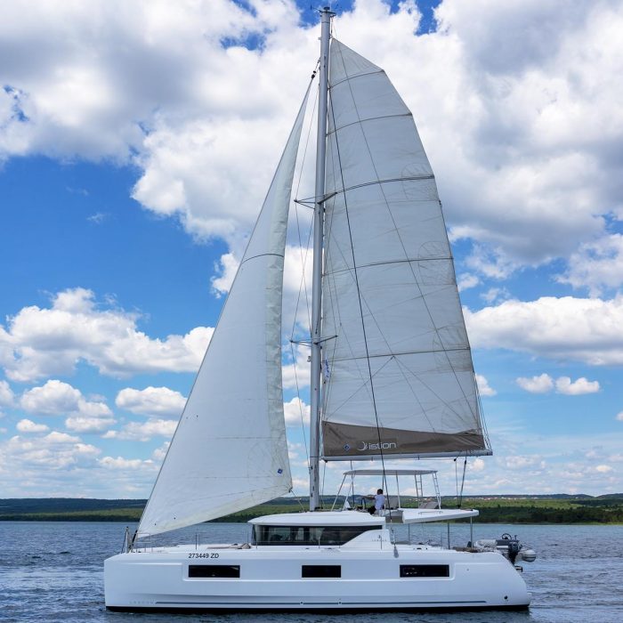 White Pearl | Lagoon 46 photo 7
