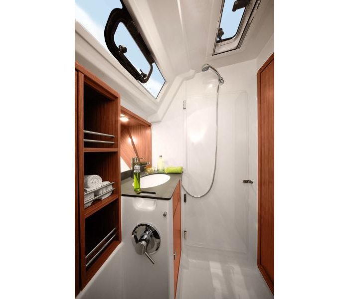 Urze | Bavaria Cruiser 41 photo 4
