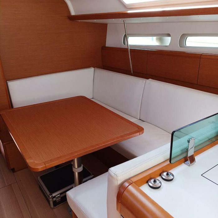 Foxy | Sun Odyssey 419 photo 9