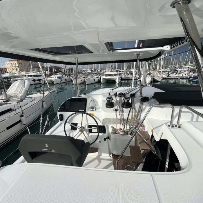 Why not 21 | Lagoon 43 photo 13