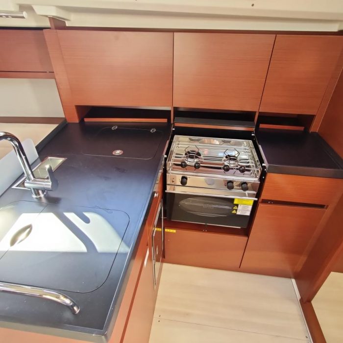 Tina | Hanse 418 photo 10