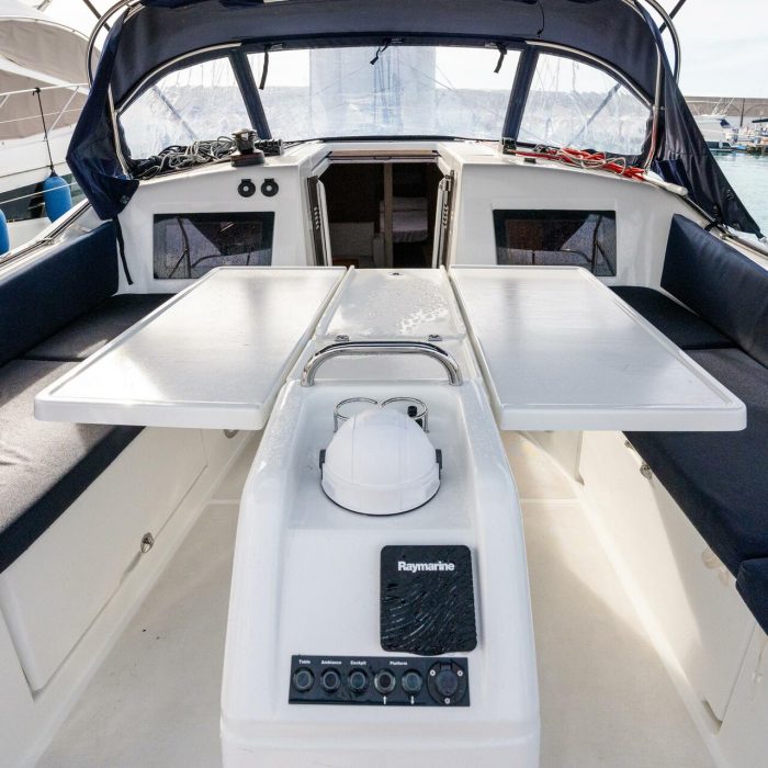 Pheia - Comfort line | Sun Odyssey 410 photo 4