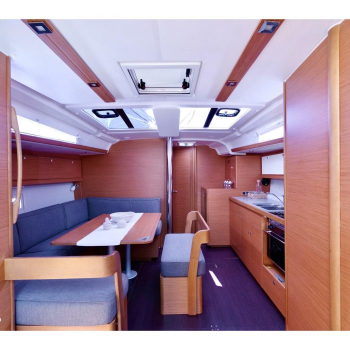 Noah - Water maker, Solar Panel | Dufour 430 photo 10