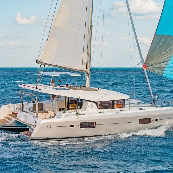 White Pearl | Lagoon 42 photo 5
