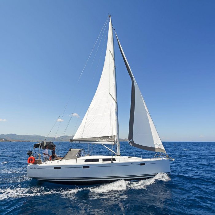 Deep Blue | Hanse 415 photo 5