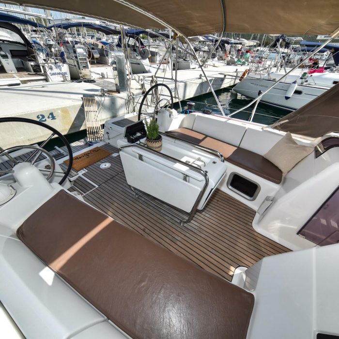 Pižulot | Sun Odyssey 449 photo 18