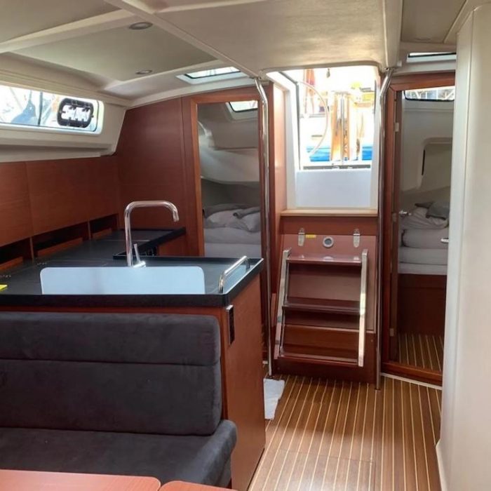Cassis | Hanse 388 photo 6