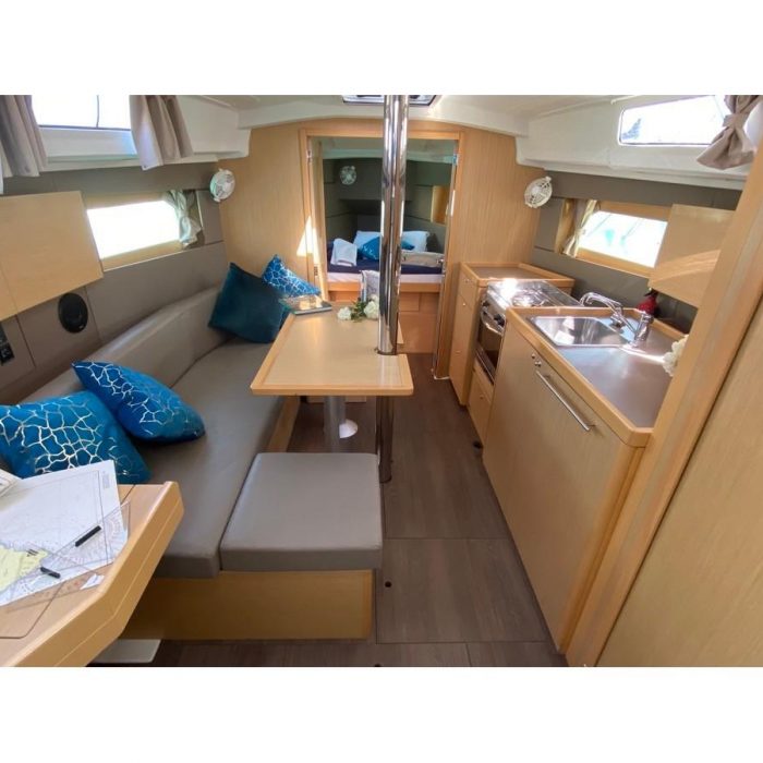 Nodus | Oceanis 35.1 photo 8