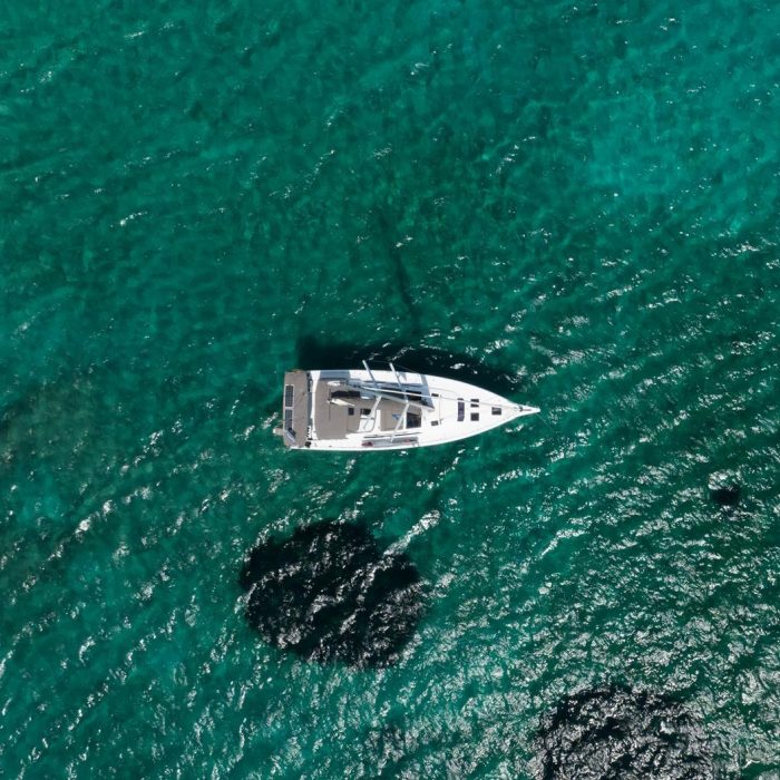 Andromeda | Dufour 470 photo 10