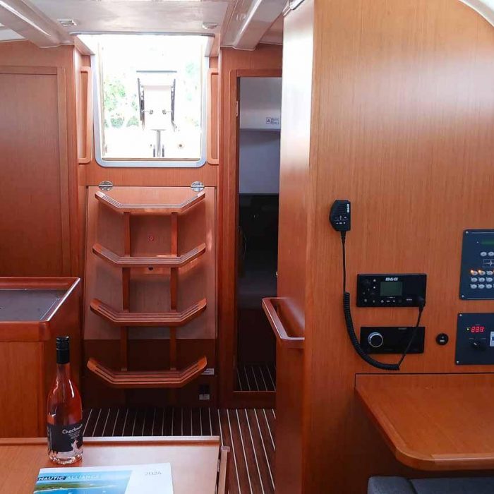 Xenia | Bavaria Cruiser 37 photo 5