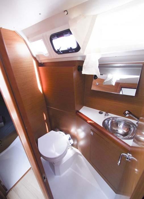 Castor | Sun Odyssey 349 - 3 cab. photo 10
