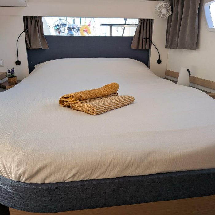 Seaview | Fountaine Pajot Astrea 42 photo 10