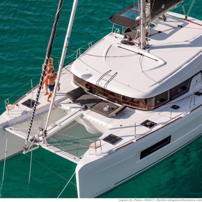 Arctic Charm | Lagoon 40 photo 1